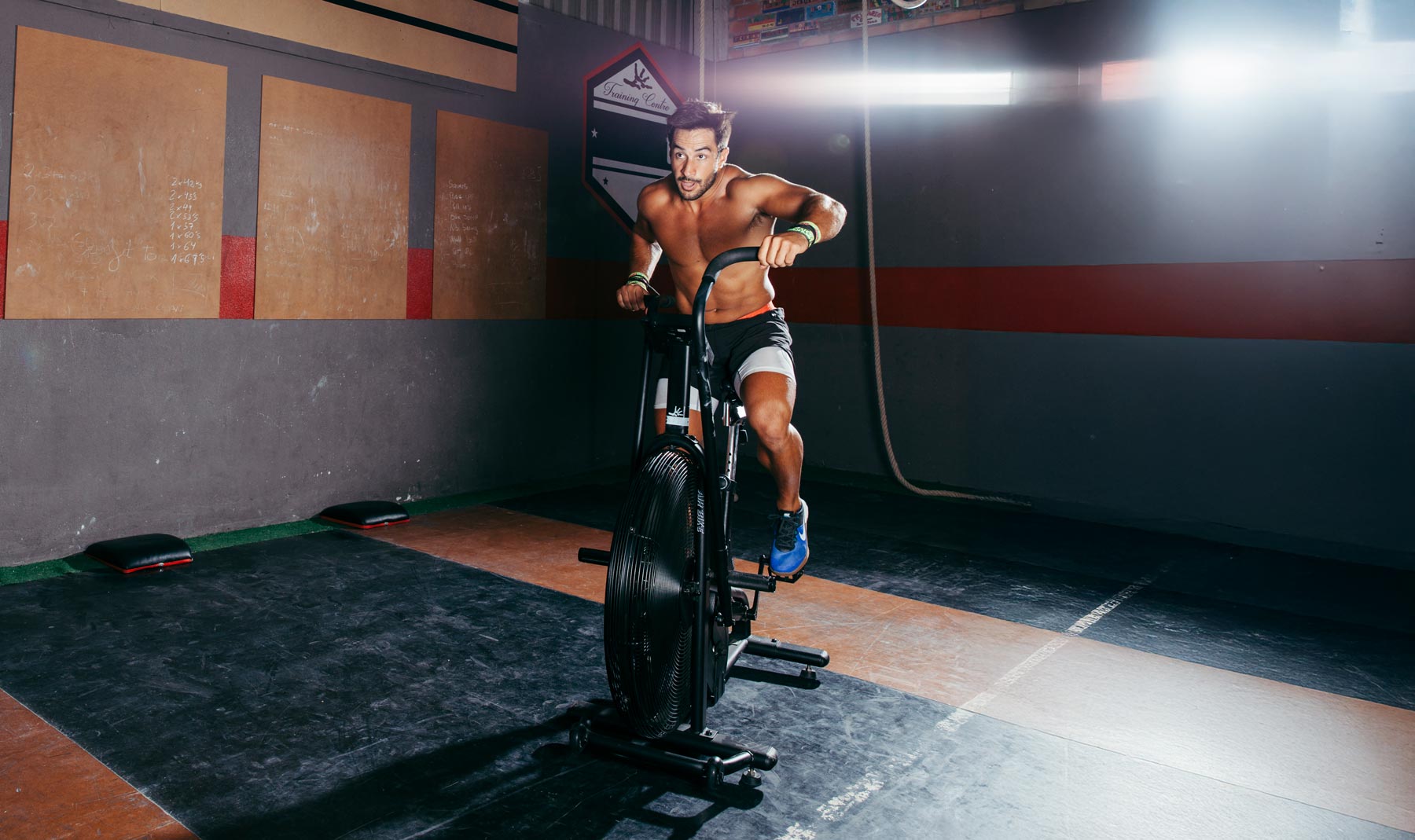 Estratégias Eficazes de Pacing e Transição para Provas Hyrox